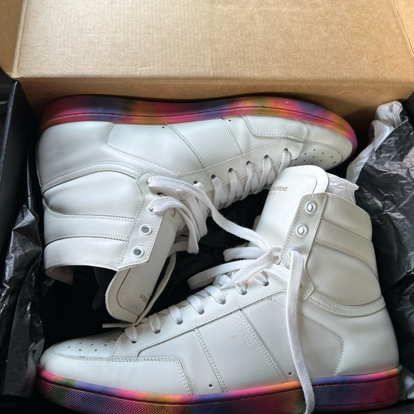 Saint Laurent s/l 10H sneakers I have a size 9 I paid 1k asking $500 obo - Picture 2 of 3